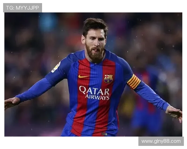 梅西足球明星摆件尽显球场风采完美收藏品带你感受足球魅力